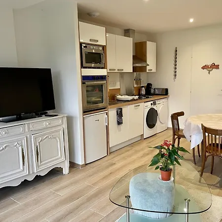 Perle De Vue * Glaine-Montaigut